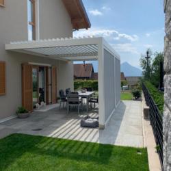 Chiusura laterale oscurante per pergola Gardone Val Trompia